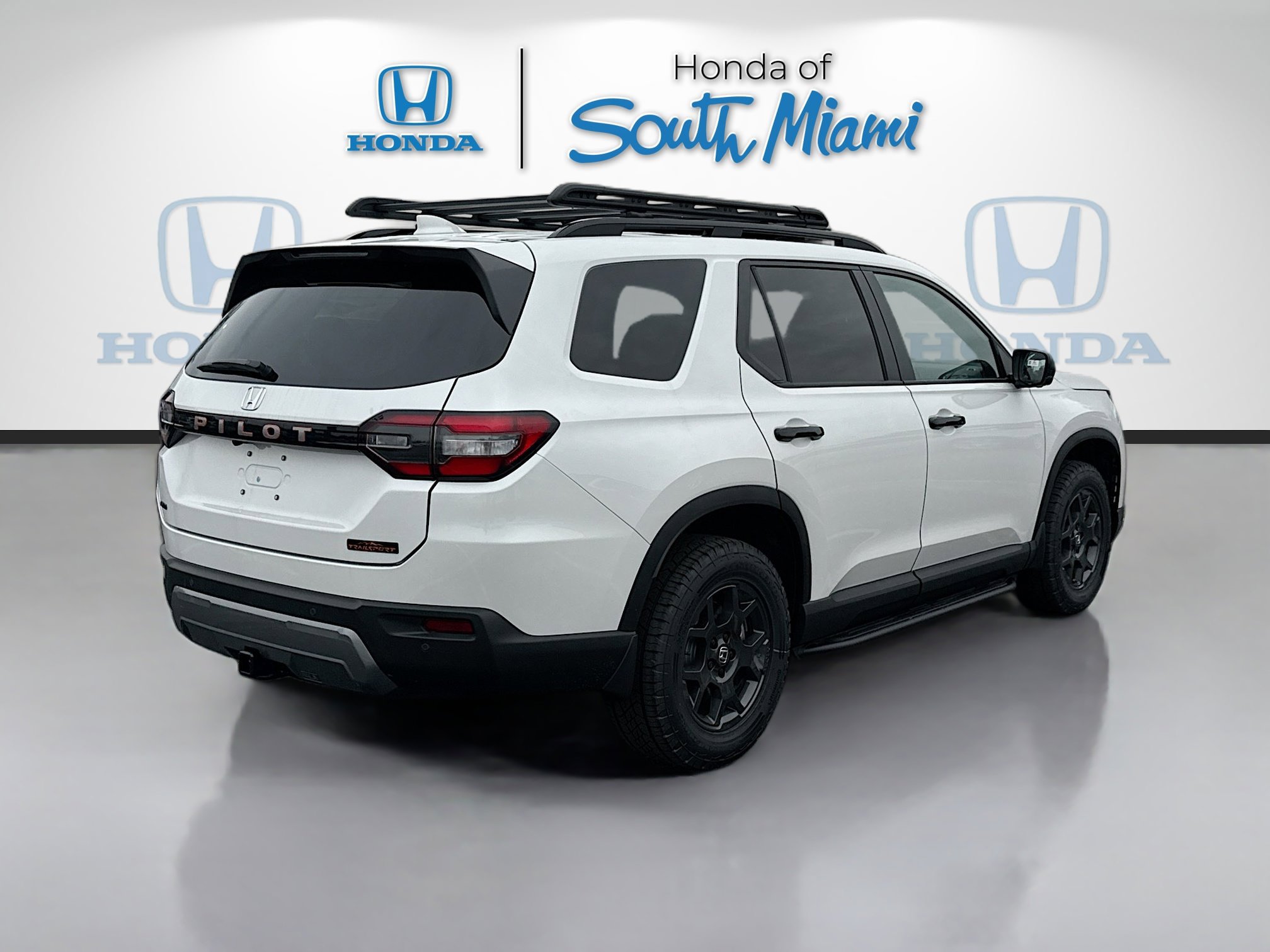 New 2026 Honda Pilot TrailSport image 7