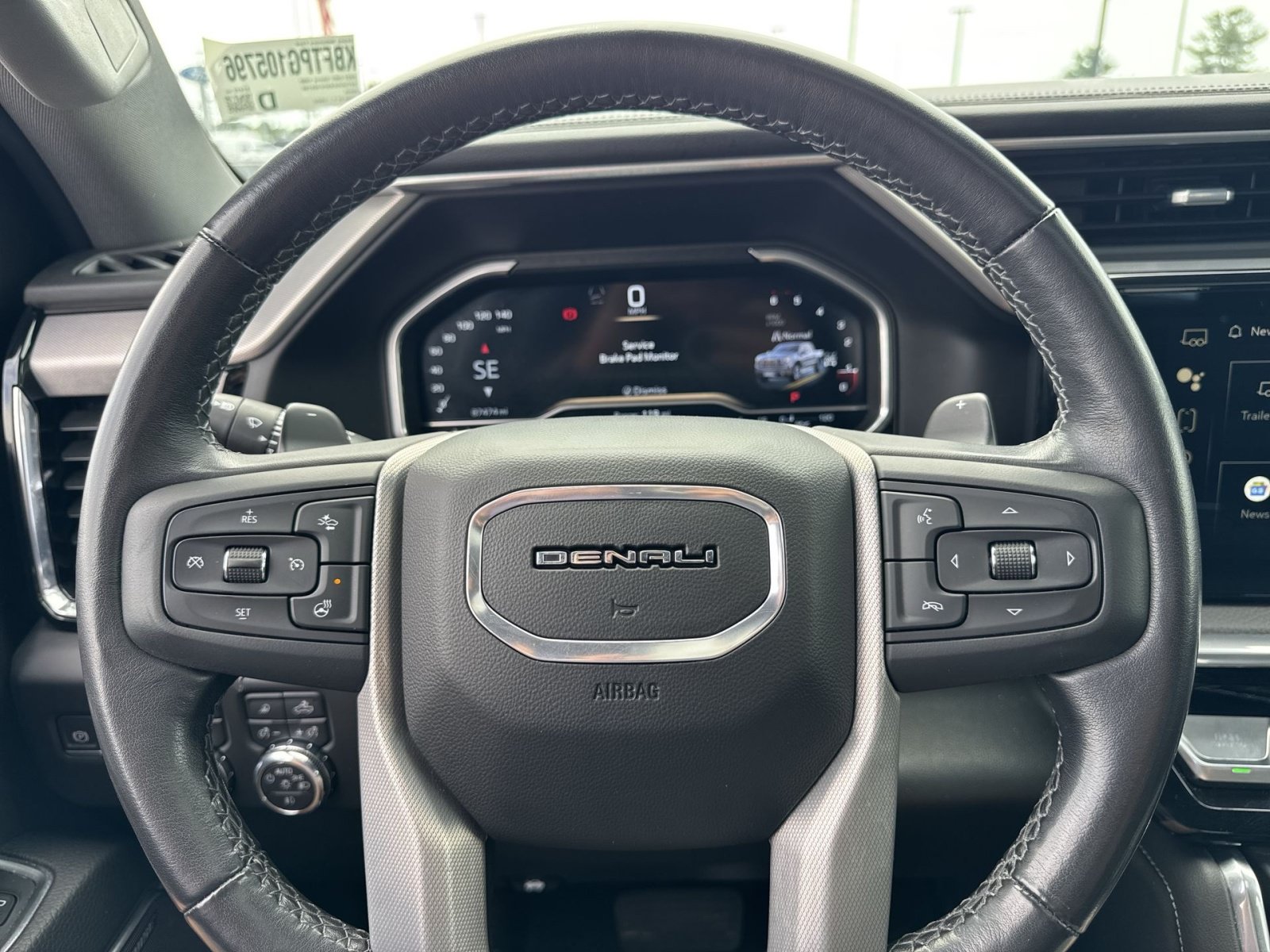 Used 2023 GMC Sierra 1500 Denali w/ Denali Reserve Package AWD/4WD image 16