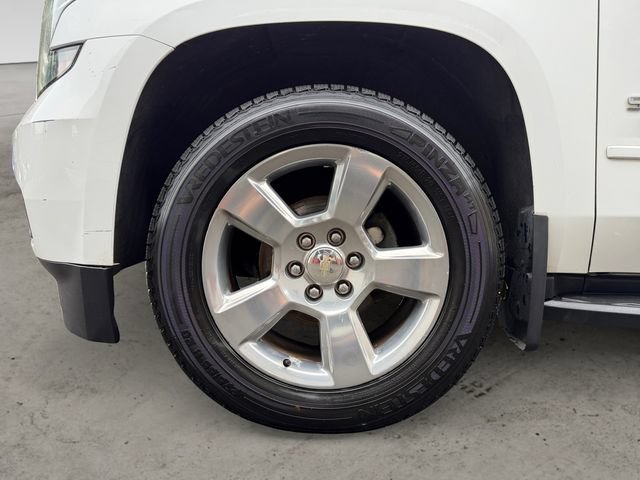 Used 2017 Chevrolet Suburban LS w/ All-Season Package AWD/4WD image 9