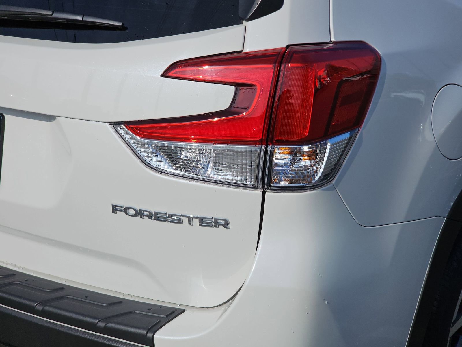 Certified 2023 Subaru Forester Premium image 37