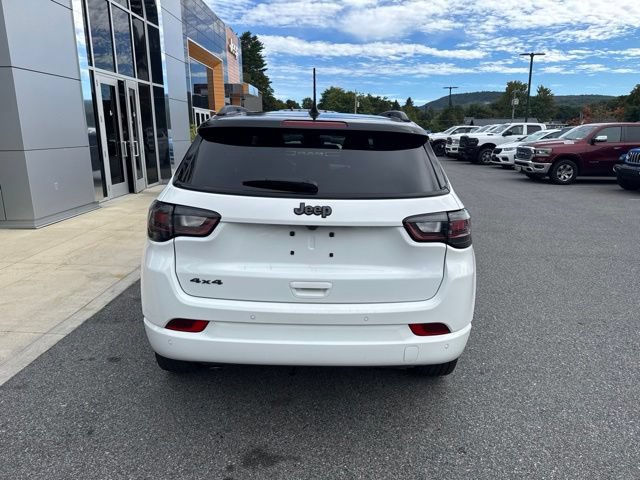 Used 2023 Jeep Compass High Altitude AWD/4WD image 5