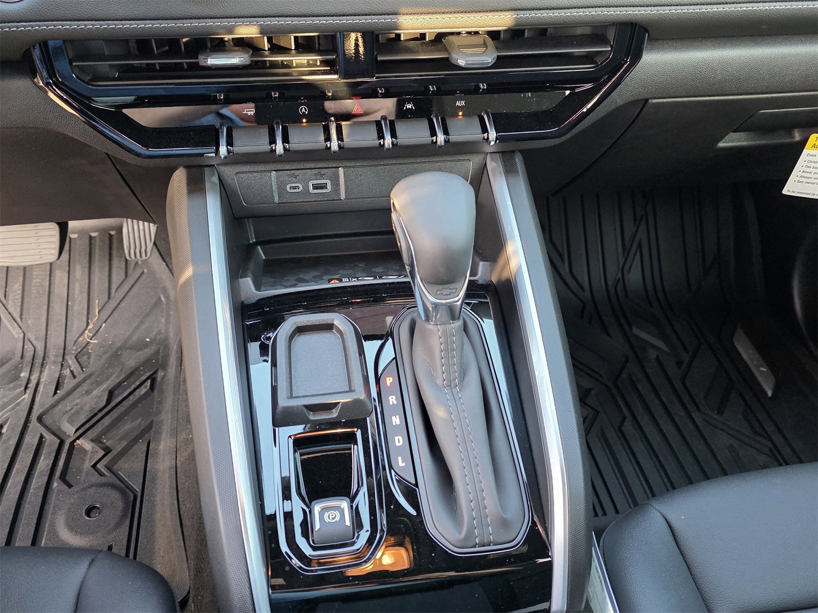 New 2026 Chevrolet Colorado LT w/ LT Convenience Package image 17