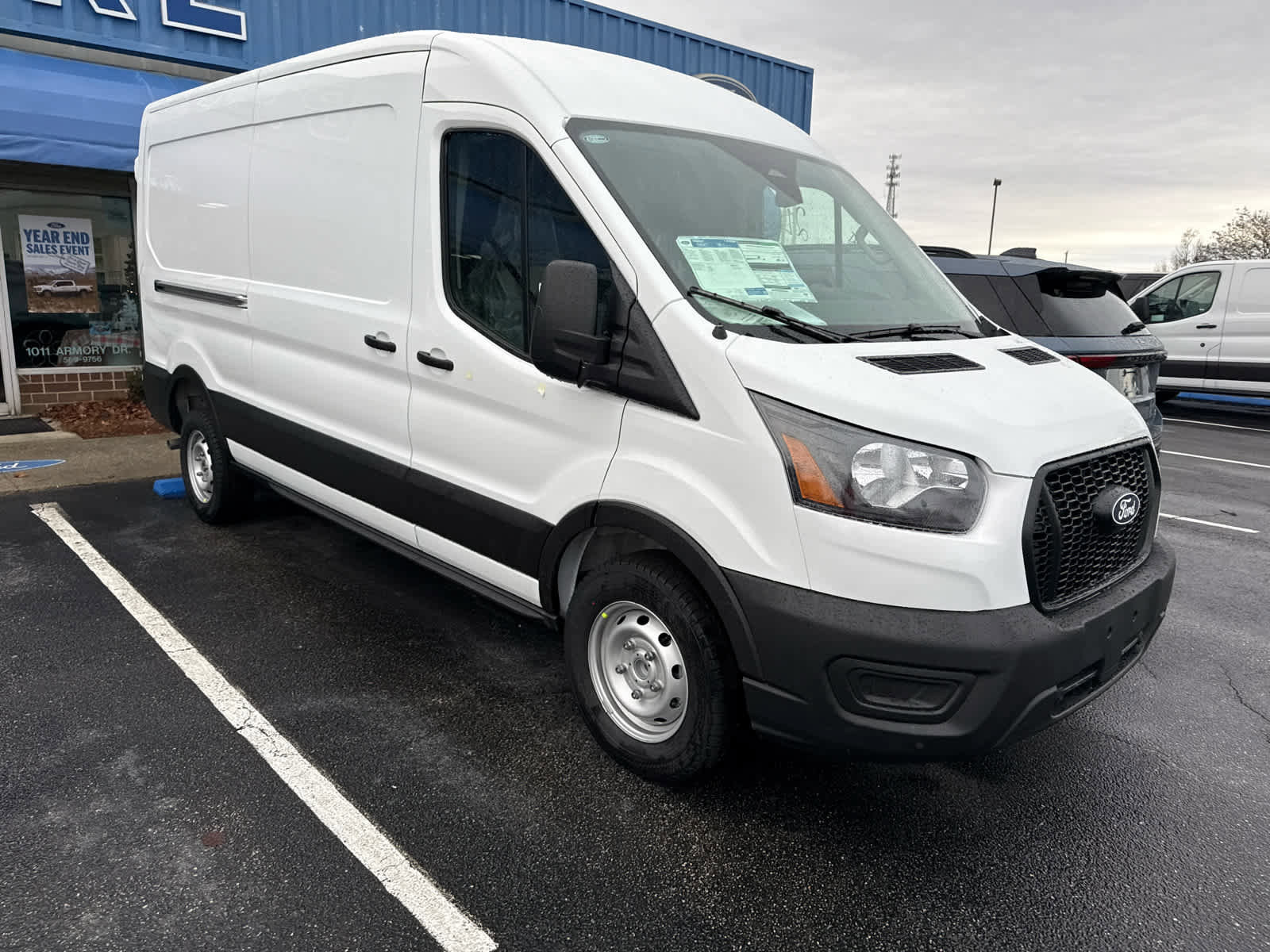 Used 2025 Ford Transit 350 148 High Roof Extended w/ Load Area Protection Package image 4