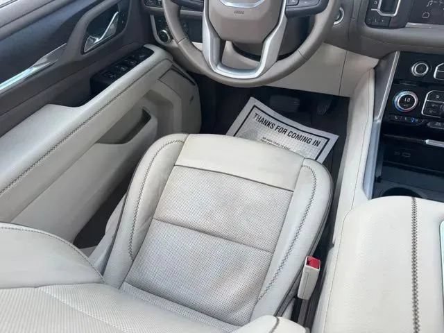 Used 2023 GMC Yukon Denali AWD/4WD image 23