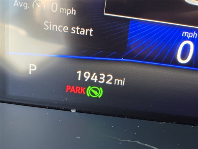 Used 2024 Volkswagen Taos SE image 30