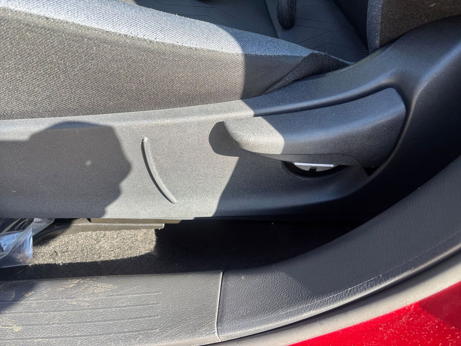 Used 2025 Nissan Versa SV image 22