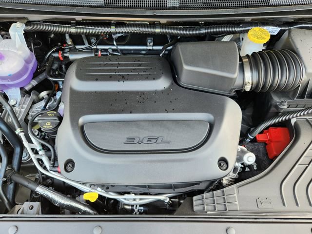 New 2026 Chrysler Pacifica Select FWD image 24