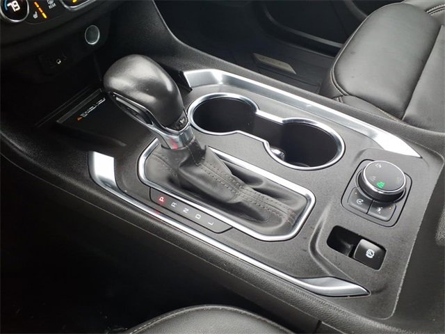 Used 2022 Chevrolet Traverse LT w/ LPO, Floor Liner Package image 9