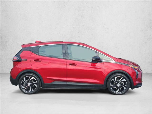 Certified 2023 Chevrolet Bolt LT w/ Infotainment Package FWD image 9