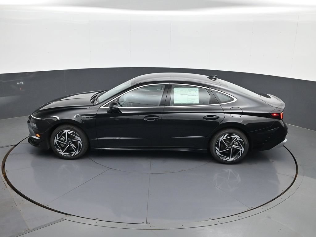 New 2026 Hyundai Sonata SEL FWD image 20