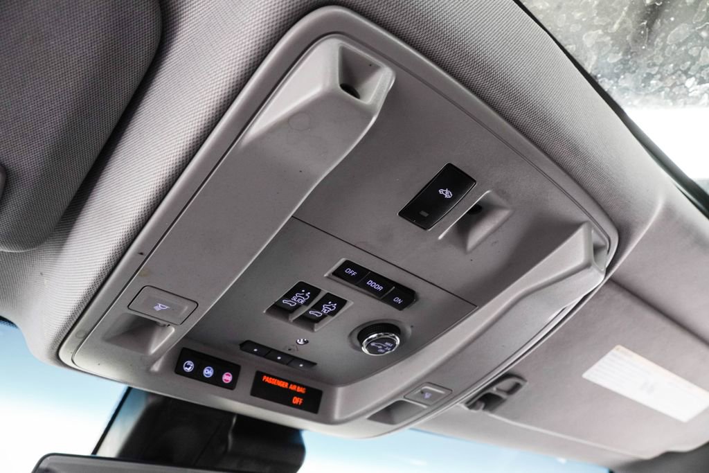 Used 2020 Cadillac Escalade Luxury image 45