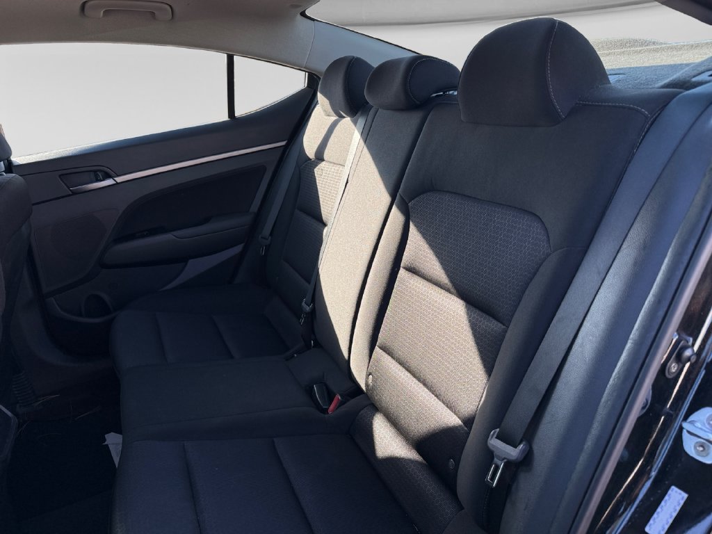 Used 2018 Hyundai Elantra SEL w/ Cargo Package FWD image 19