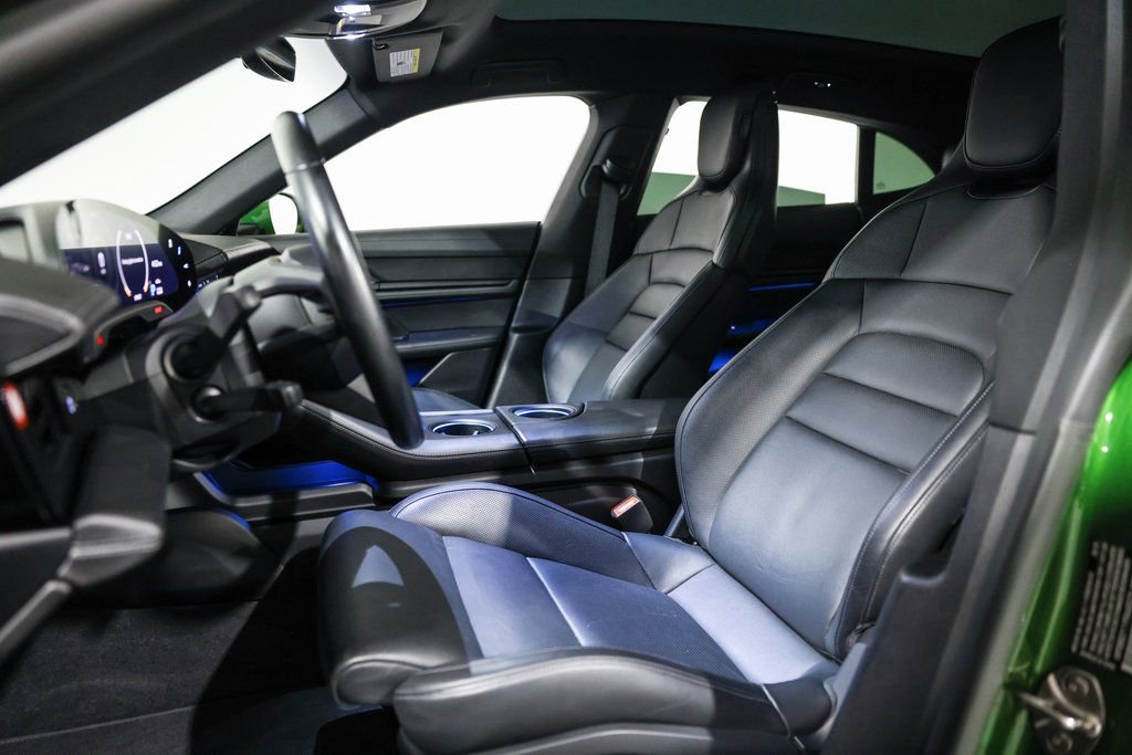 Used 2023 Porsche Taycan 4S image 29