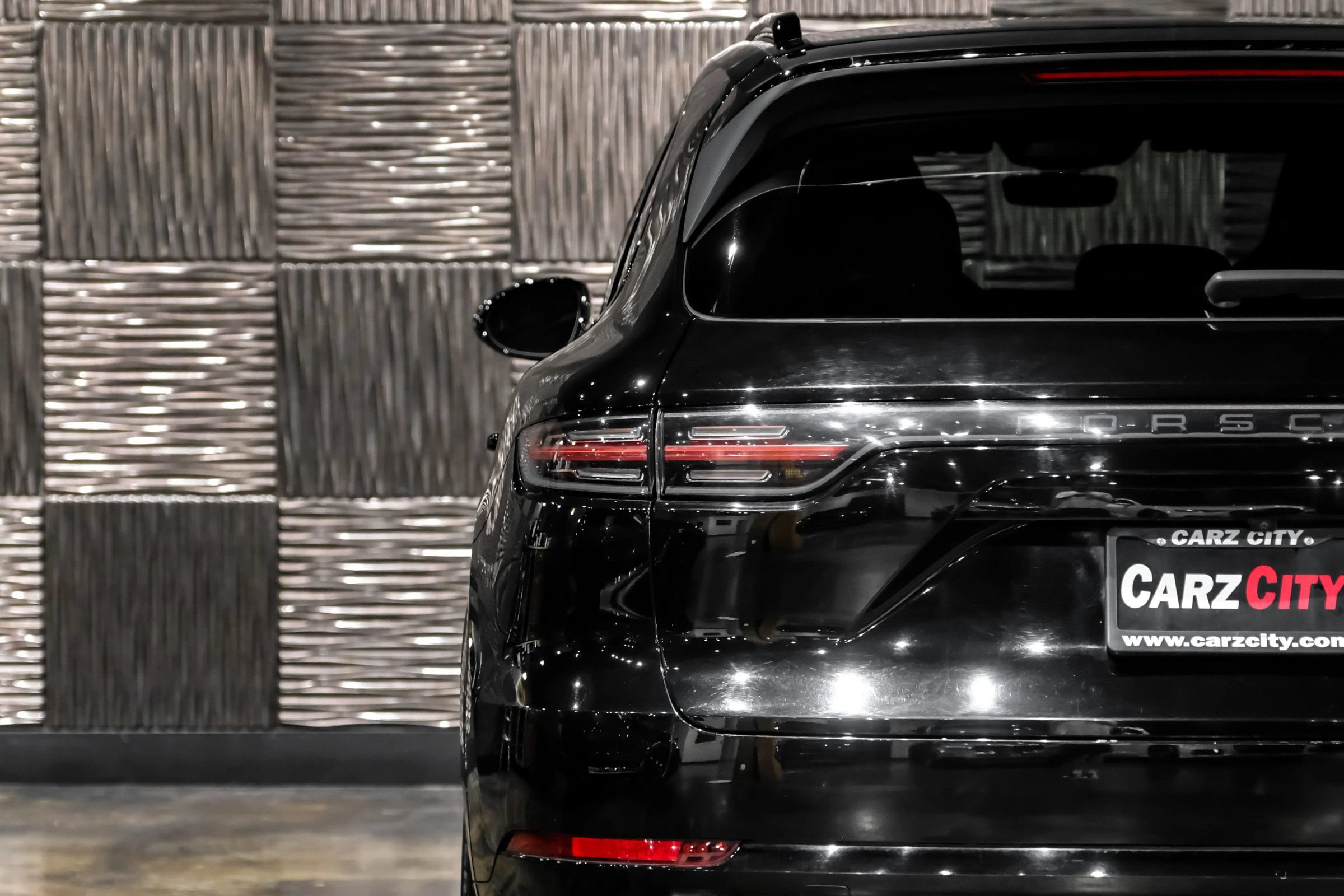 Used 2019 Porsche Cayenne S AWD/4WD image 38