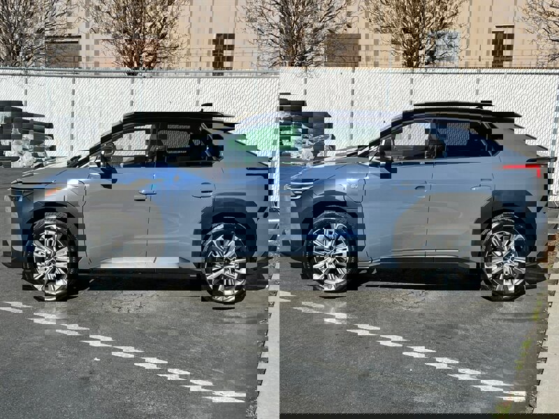 Used 2024 Subaru Solterra Touring image 4