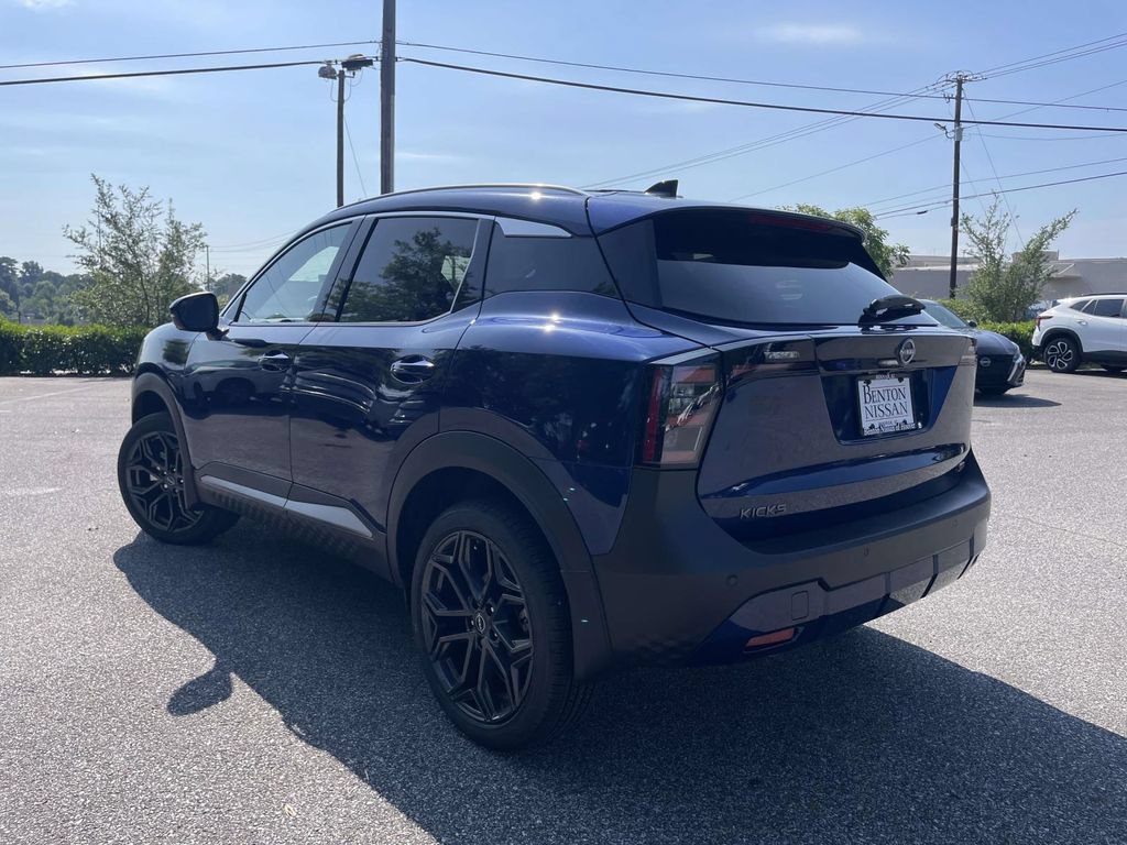 New 2026 Nissan Kicks SR FWD image 4