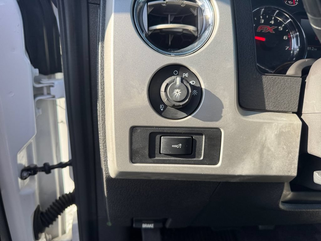 Used 2014 Ford F150 FX4 w/ Equipment Group 402A Luxury AWD/4WD image 38