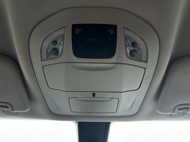 Used 2017 Chrysler Pacifica LX image 43