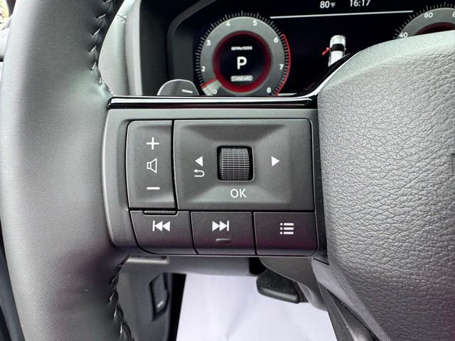 Used 2025 Nissan Rogue SL w/ Tech Package FWD image 16
