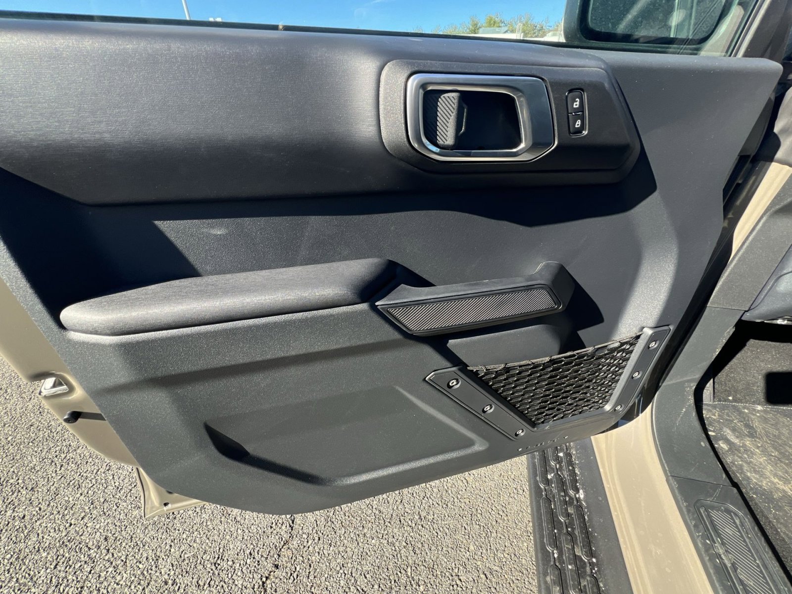 New 2025 Ford Bronco Outer Banks image 15