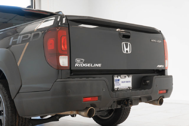 Used 2022 Honda Ridgeline Black Edition image 27