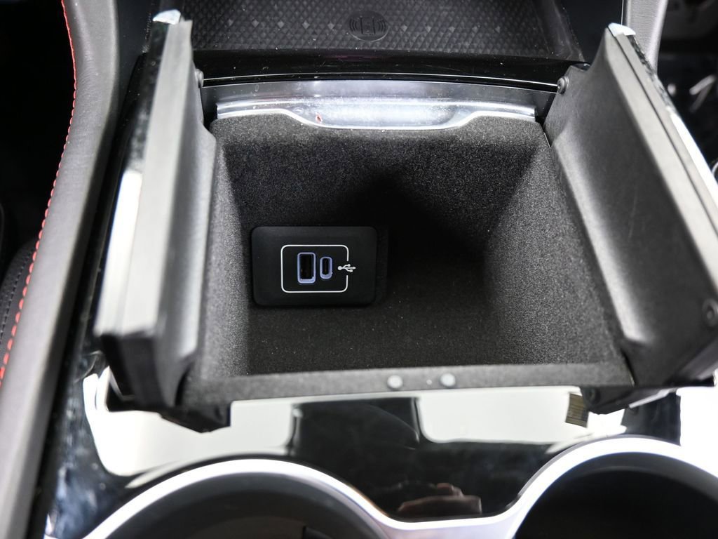 Used 2023 Maserati Grecale Modena image 32