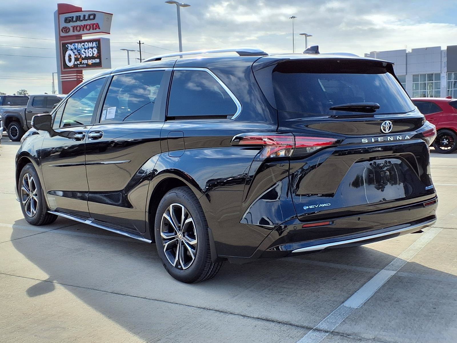 New 2026 Toyota Sienna Platinum AWD/4WD image 2