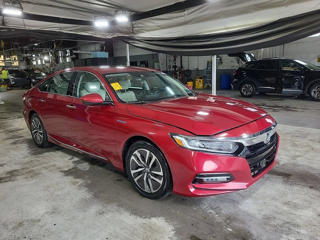 Used 2019 Honda Accord Touring image 3