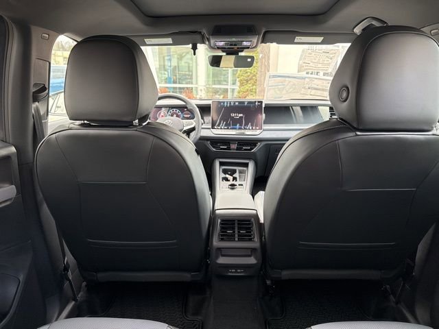 New 2026 Volkswagen Tiguan SE R-Line image 42