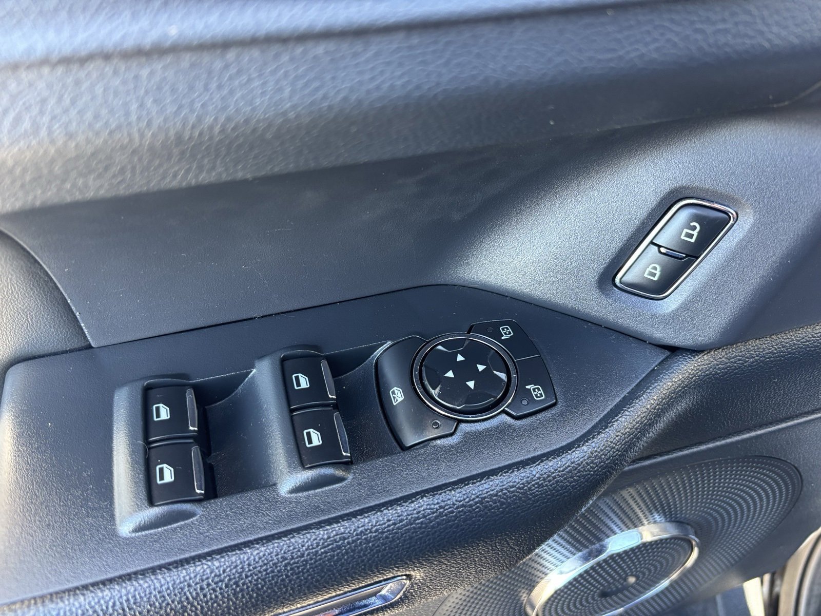 Used 2022 Ford Expedition XLT image 18