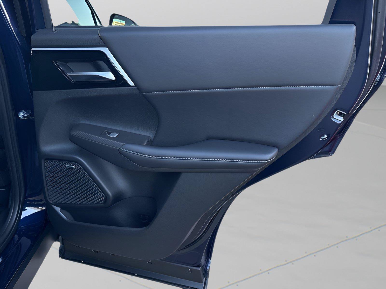 New 2026 Mitsubishi Outlander SE FWD image 31