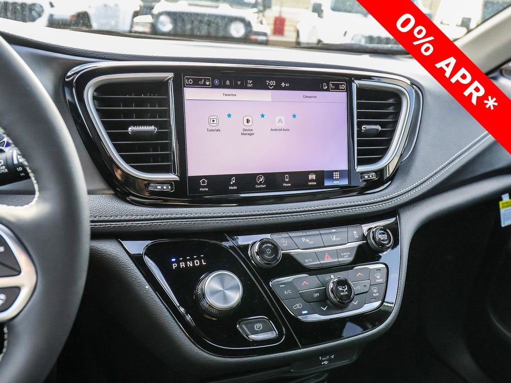 New 2026 Chrysler Pacifica Select image 27