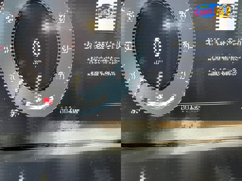 New 2026 Land Rover Range Rover Velar S image 18