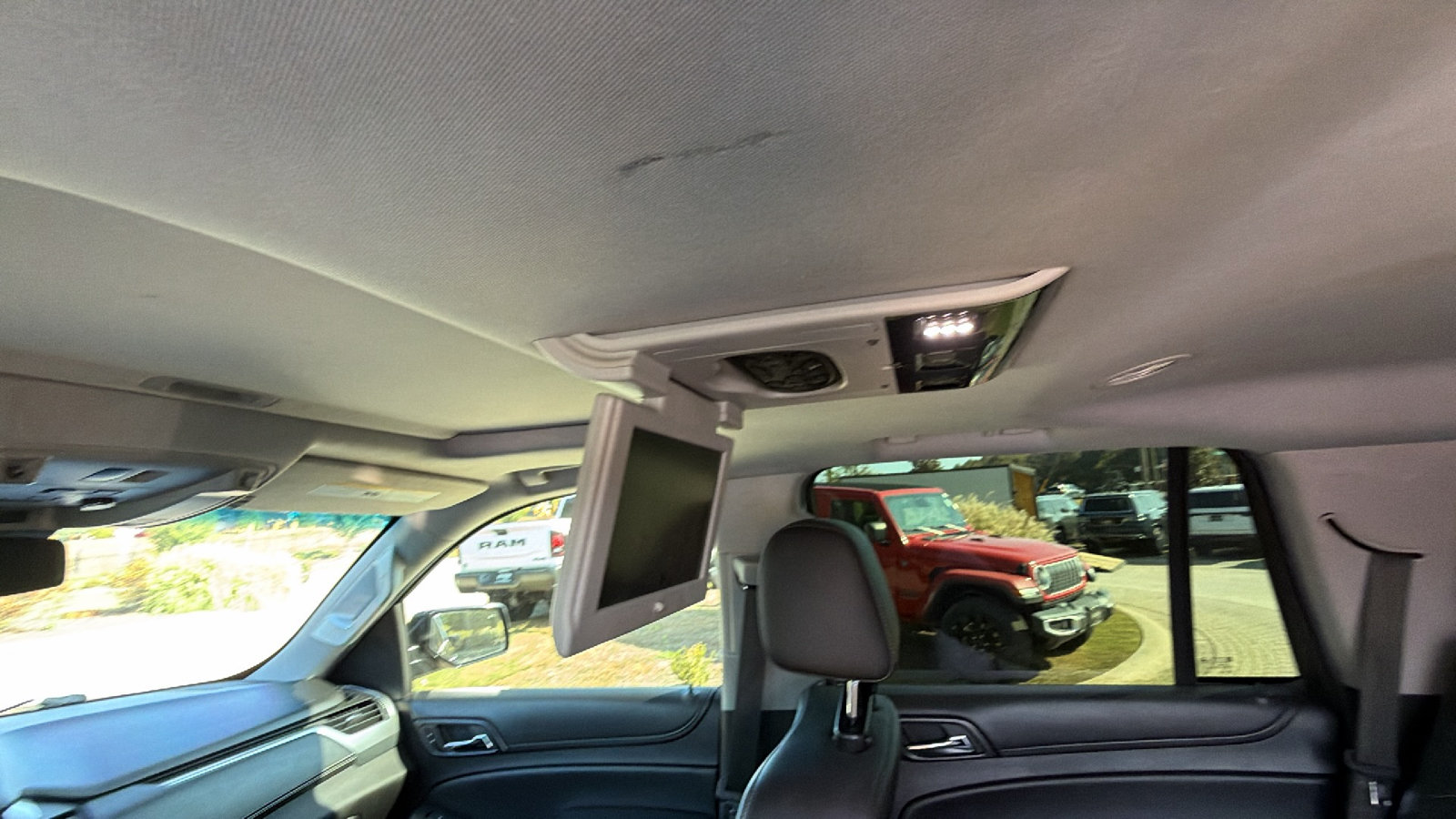 Used 2016 Chevrolet Tahoe LT AWD/4WD image 27