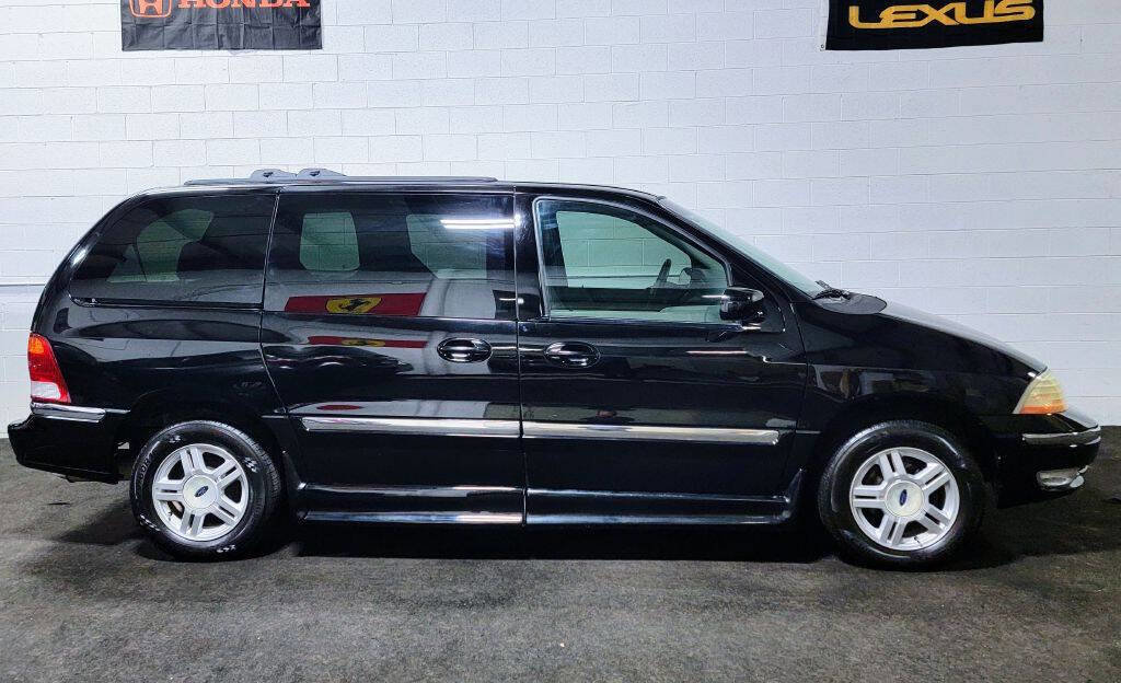 Used 2003 Ford Windstar SE image 13