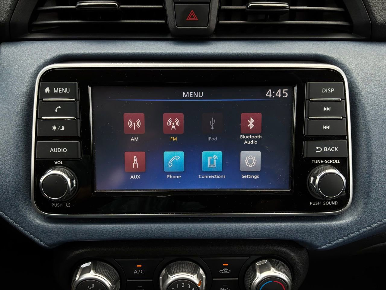Used 2025 Nissan Versa SV FWD image 26