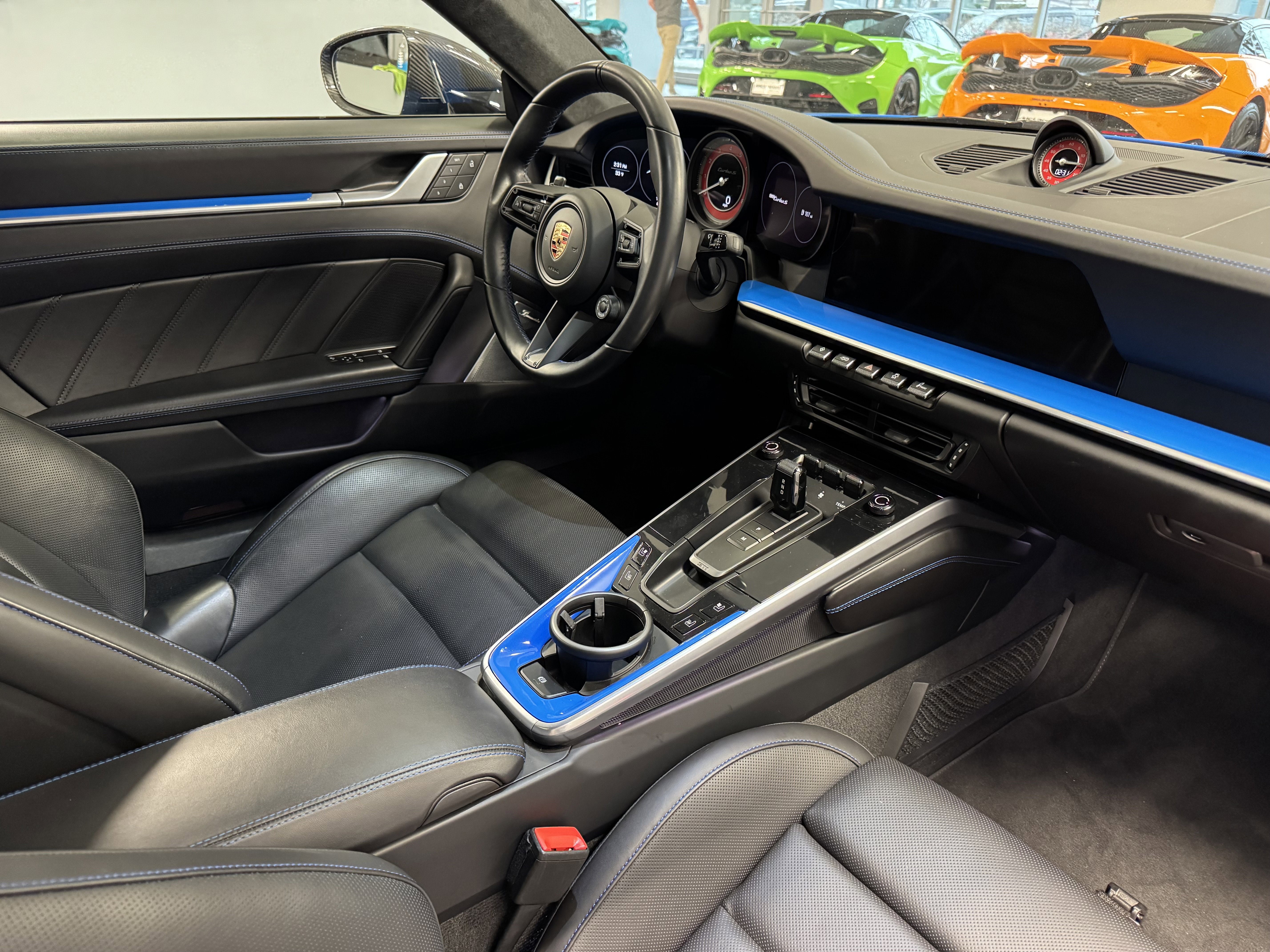 Used 2023 Porsche 911 image 17