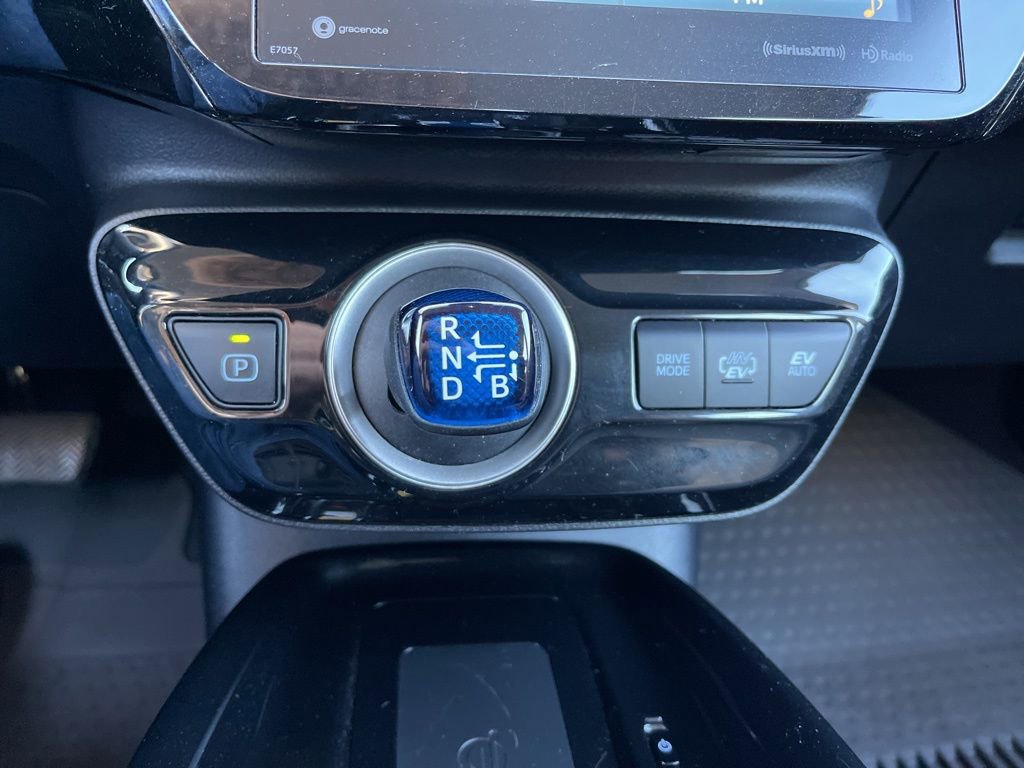Used 2021 Toyota Prius Prime XLE image 13