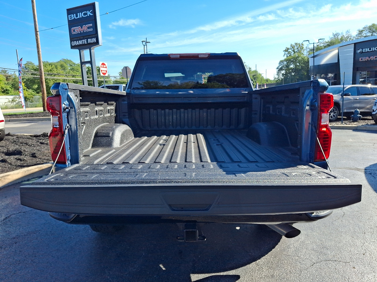 Used 2024 Chevrolet Silverado 2500 Custom w/ Custom Value Package AWD/4WD image 28