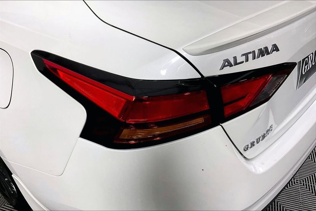 New 2026 Nissan Altima 2.5 SV w/ SV Special Edition Package FWD image 36