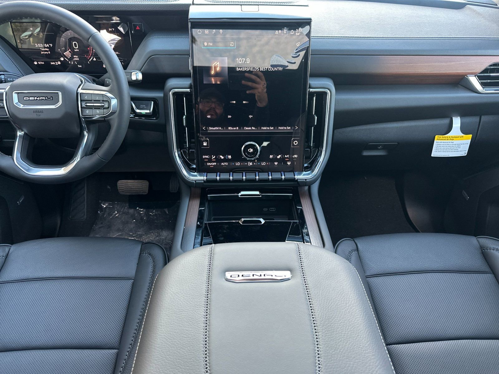 New 2026 GMC Yukon XL Denali w/ Sun & Power Step Package AWD/4WD image 13