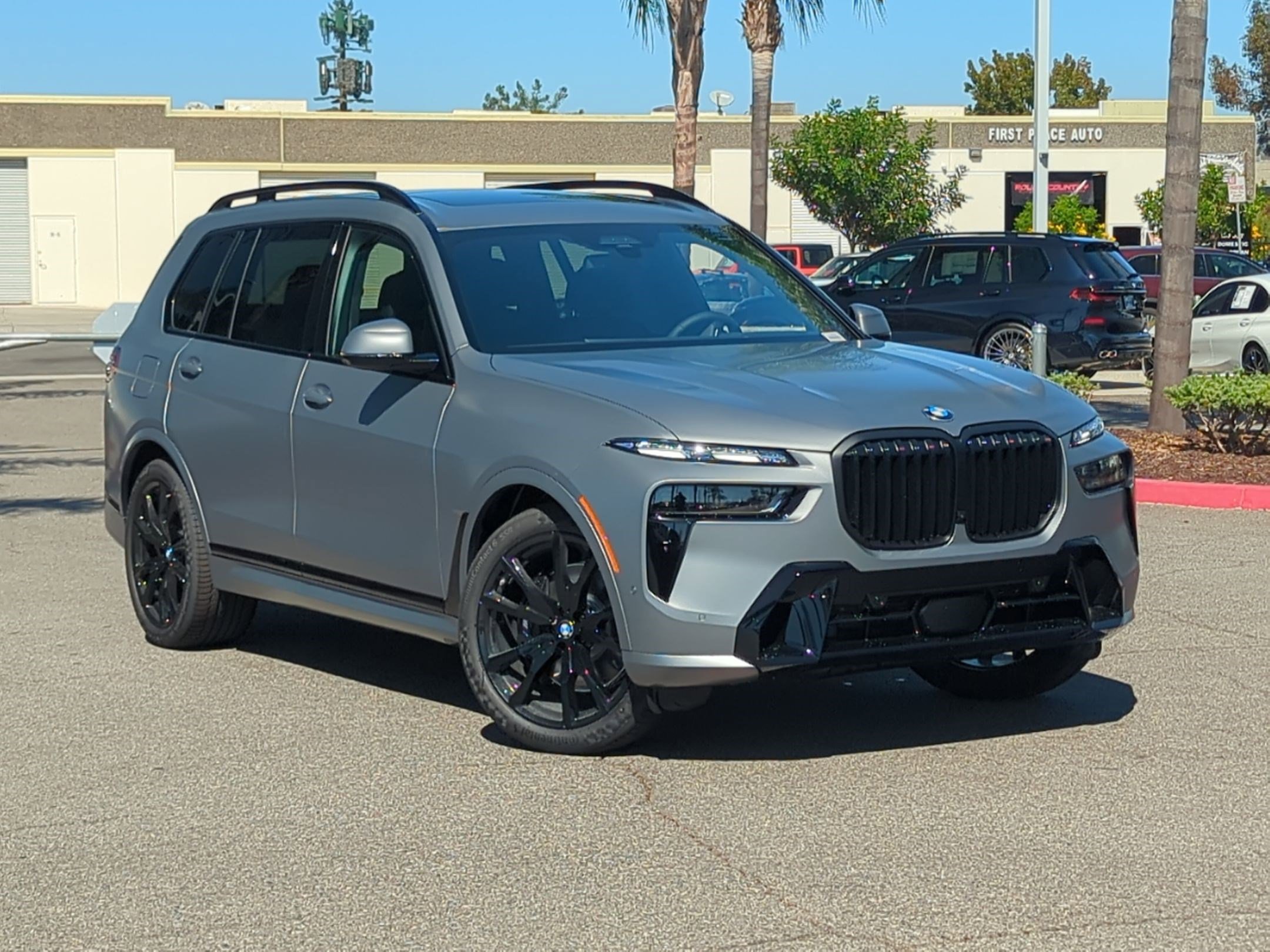 New 2026 BMW X7 xDrive40i w/ Executive Package image 2