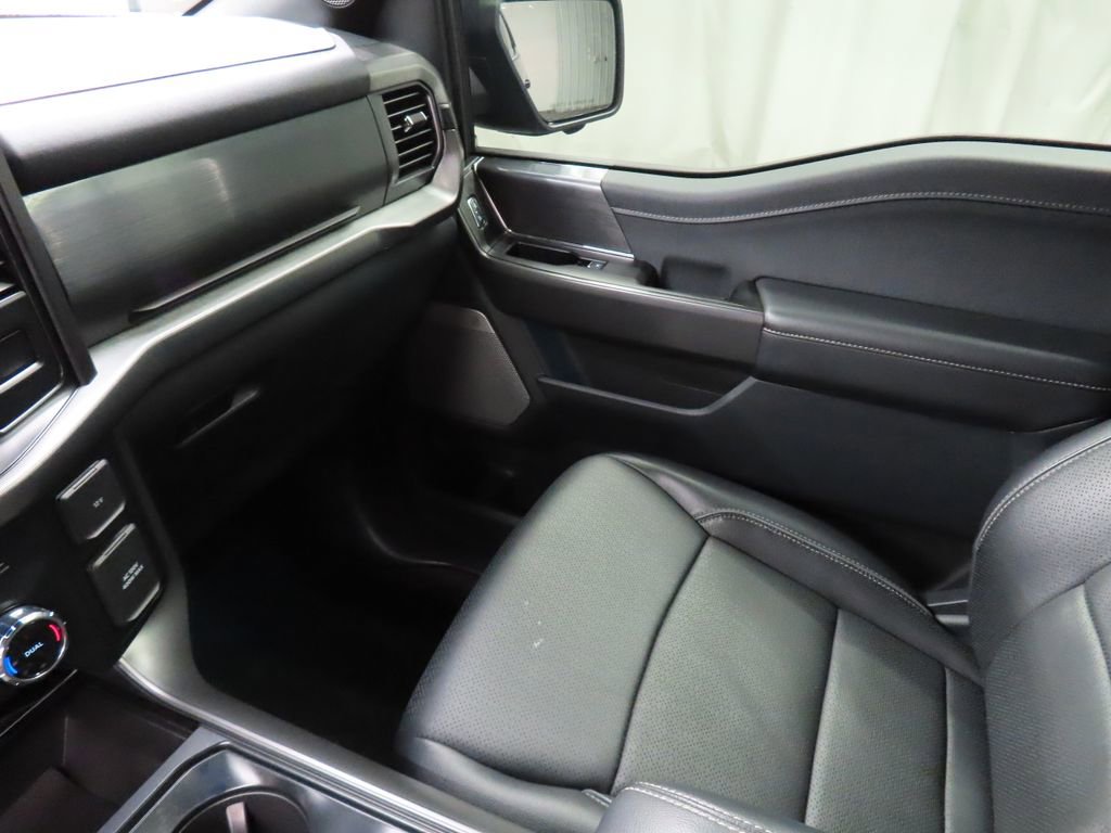 Used 2024 Ford F150 Lariat image 33