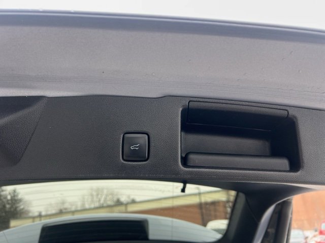 Used 2022 Ford Escape Titanium w/ Titanium Elite Package image 16