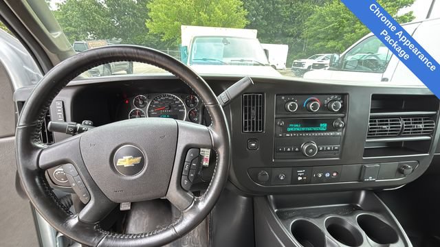 Used 2023 Chevrolet Express 3500 w/ Power Convenience Package RWD image 13