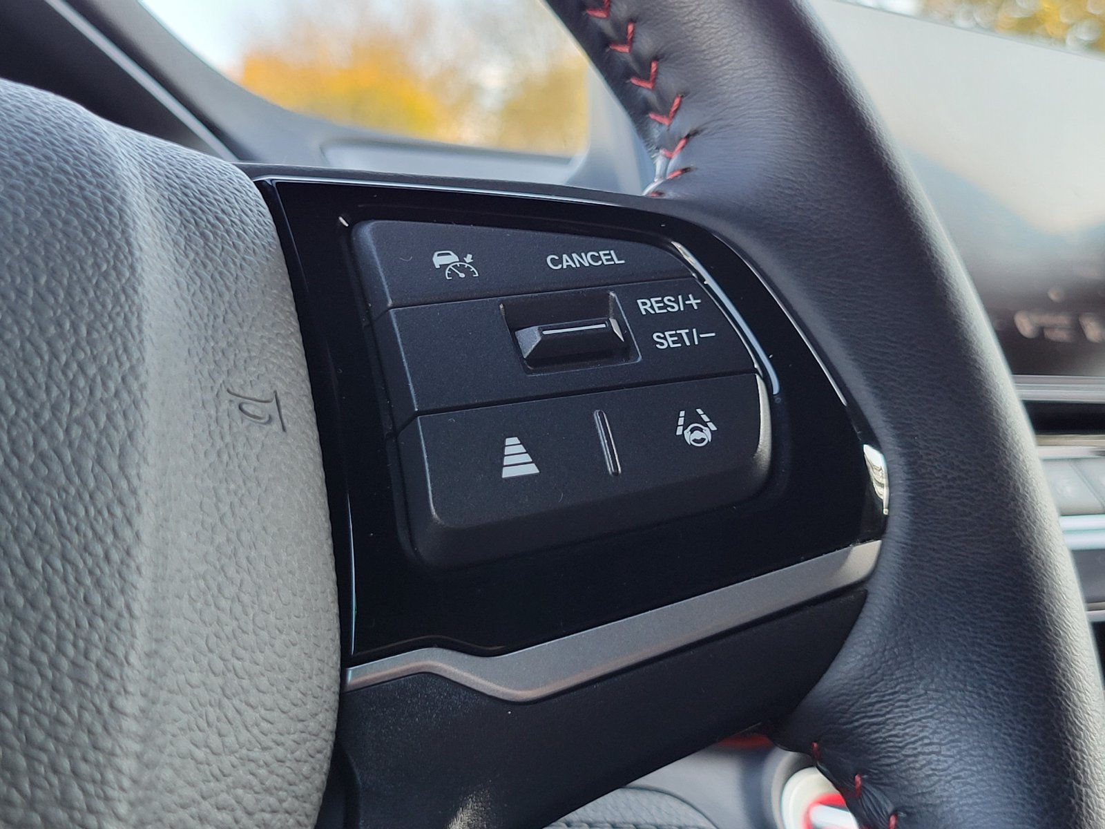 Used 2026 Honda Odyssey Sport-L image 19
