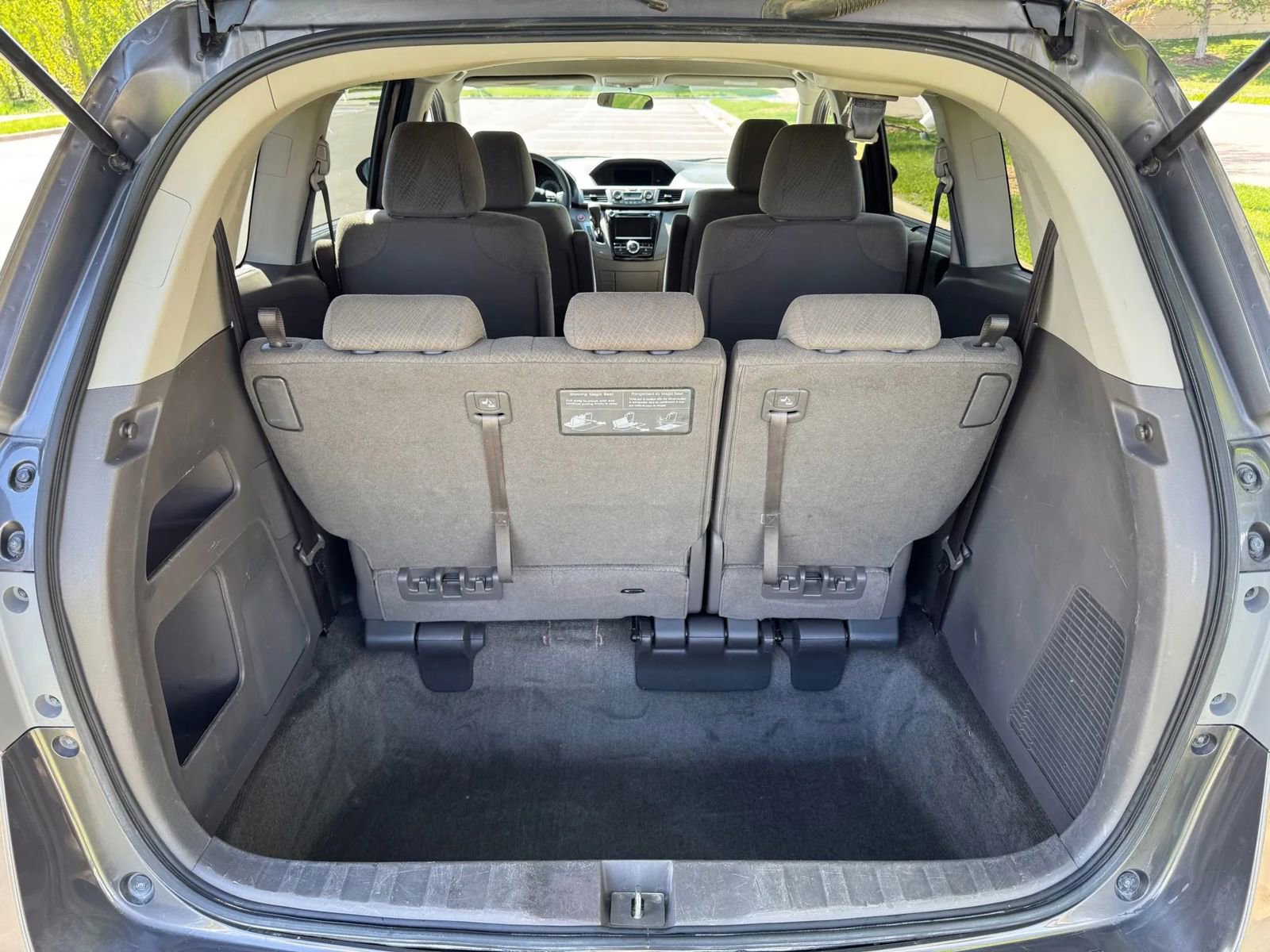 Used 2015 Honda Odyssey EX image 11