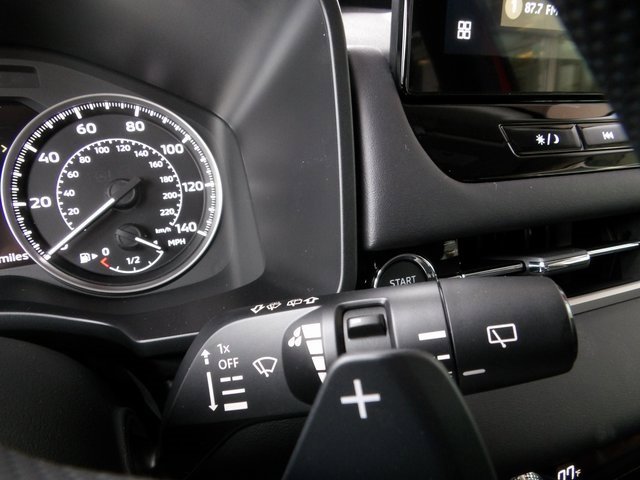 New 2025 Mitsubishi Outlander ES image 31