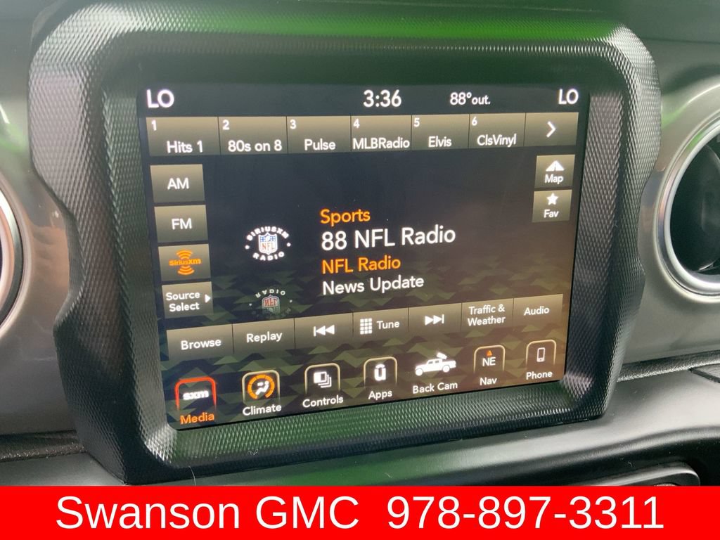 Used 2022 Jeep Gladiator Overland AWD/4WD image 14