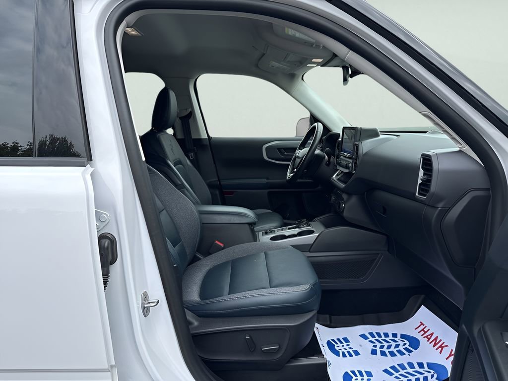 Used 2022 Ford Bronco Sport Outer Banks w/ Tech Package image 12